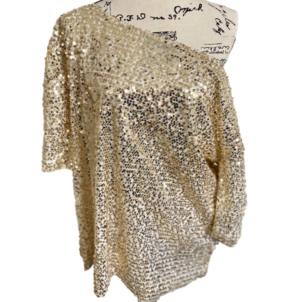 🔥 Anna-Kaci Off-Shoulder Gold Sequin Top